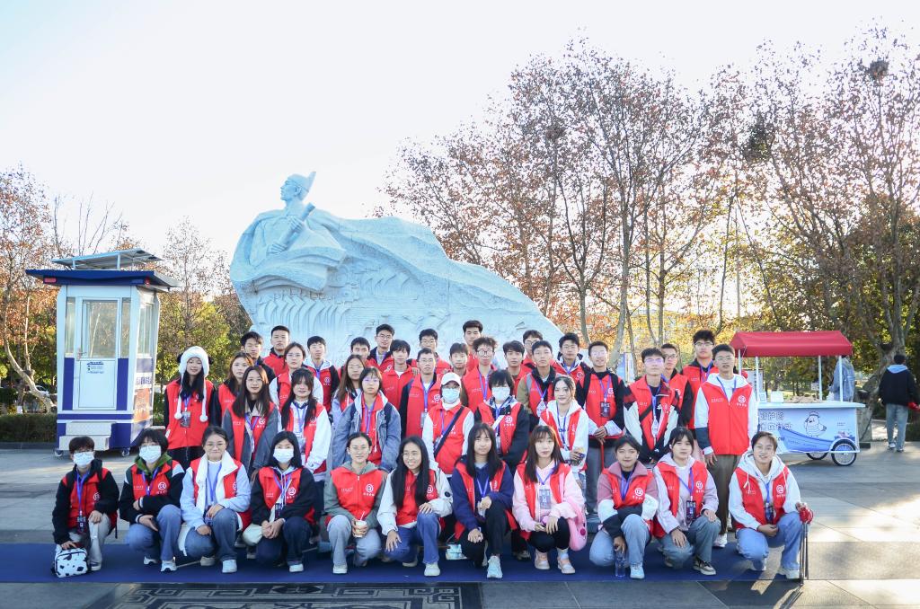 图5 云上之声志愿服务宣讲团.jpg