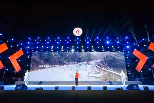 /Users/sabrina/Desktop/三亿体育_三亿(中国)一站式服务官方网站举办2023年迎新晚会/图10.《青年荣光》/图3.jpg图3