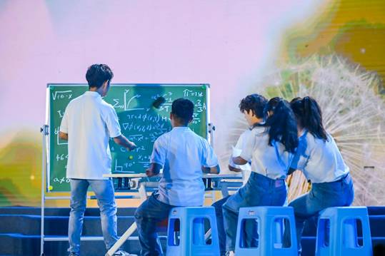 /Users/sabrina/Desktop/三亿体育_三亿(中国)一站式服务官方网站举办2023年迎新晚会/图15.《给你给我》/图1.jpg图1