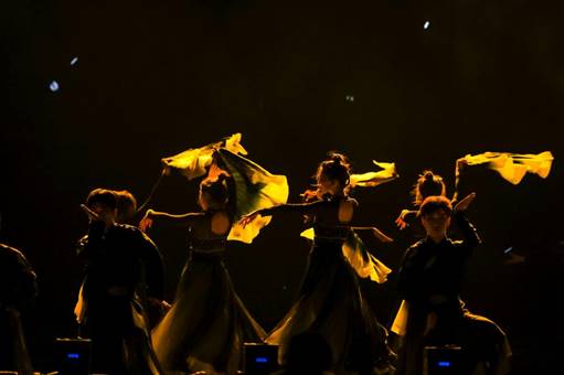 /Users/sabrina/Desktop/三亿体育_三亿(中国)一站式服务官方网站举办2023年迎新晚会/图7.《浩然狭义》/图3.jpg图3