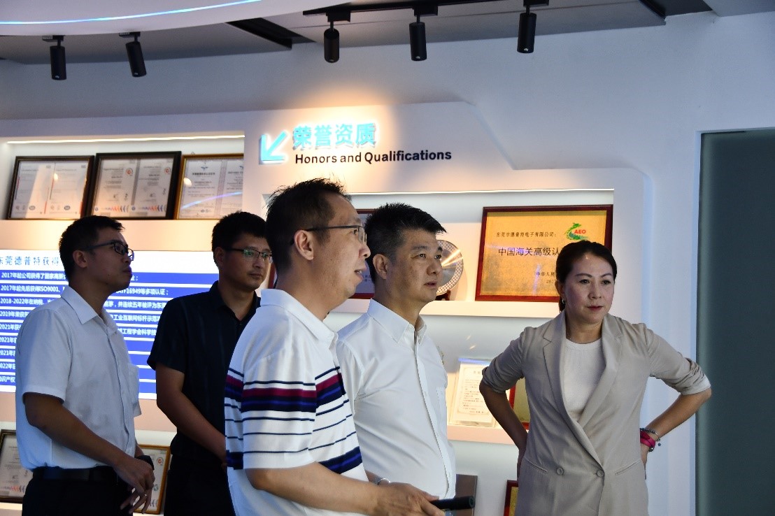 1687326621842992.jpg 陈总讲解.jpg